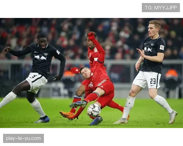 拜仁vs巴黎宿命对决再上演，两队历史交锋16次从未打平